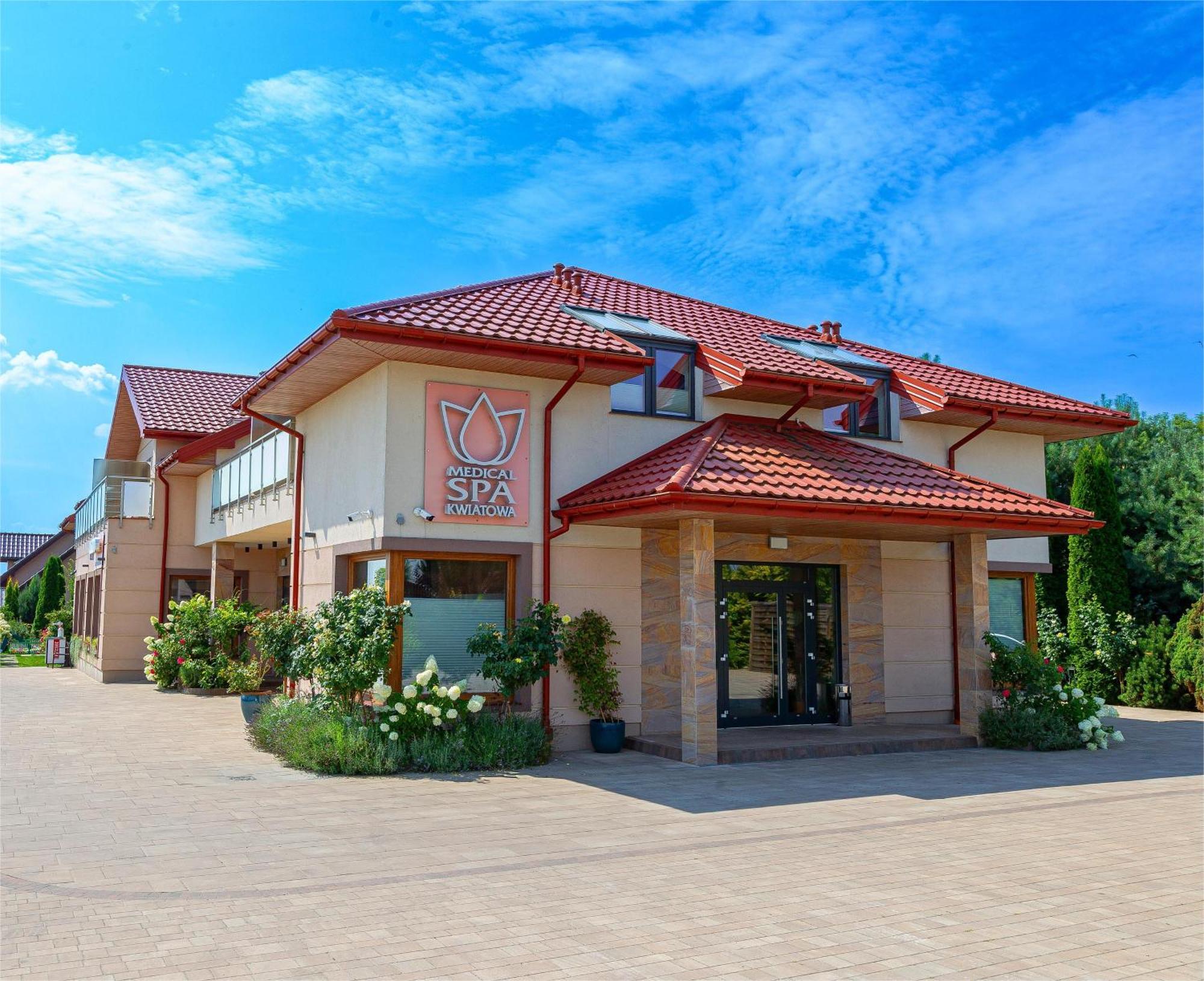 Medical Spa Kwiatowa Leczyca Exterior photo